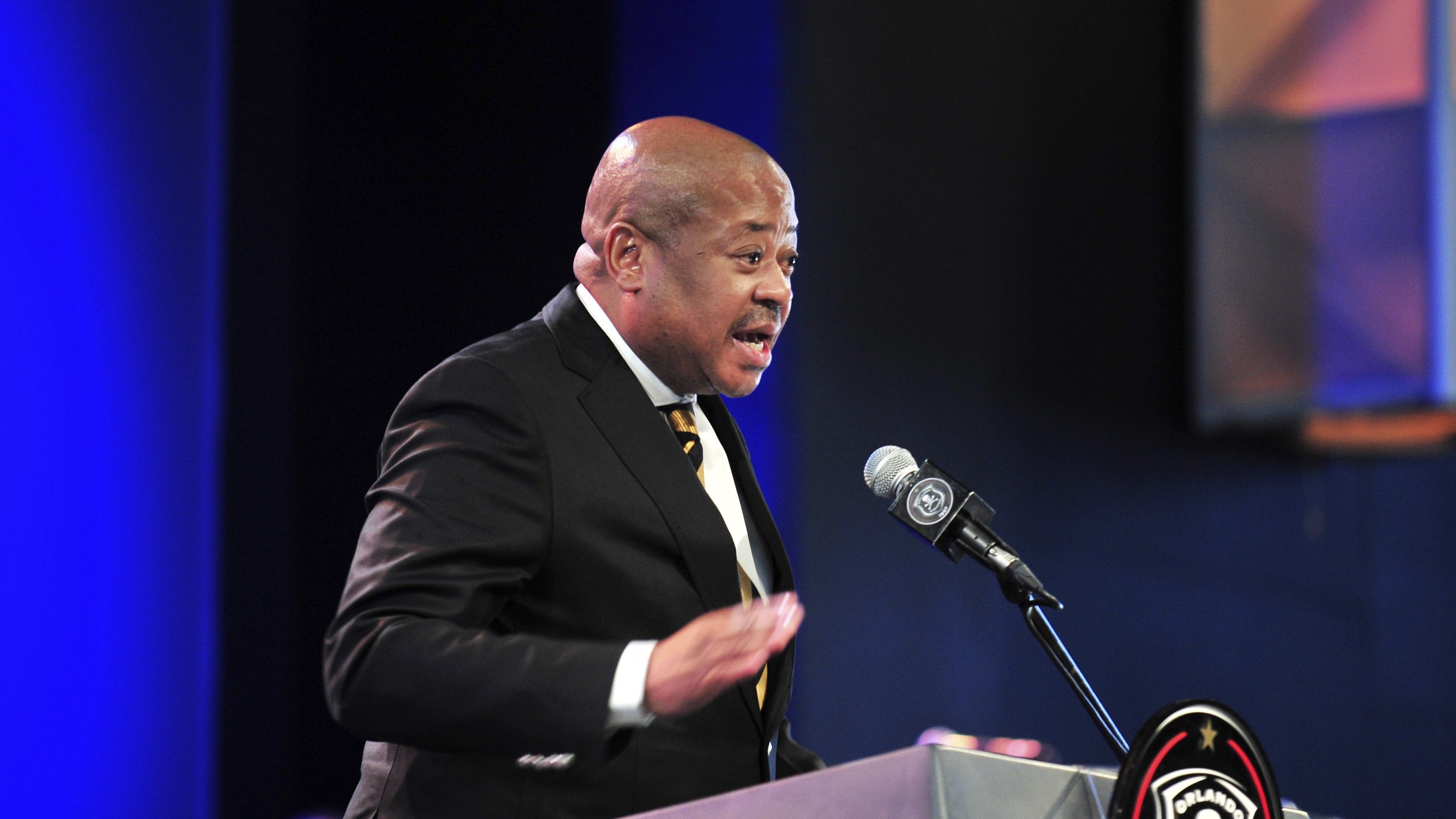 Bobby Motaung, Kaizer Chiefs