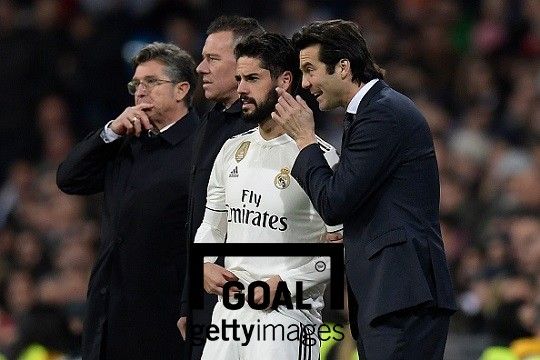 레알 마드리드 미드필더 이스코(좌)와 감독 솔라리(우). 사진=게티이미지