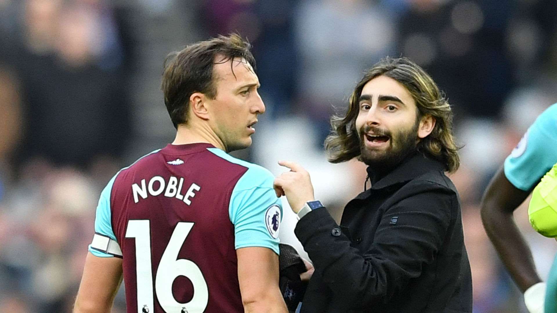 Mark Noble West Ham Pitch Invader 10032018