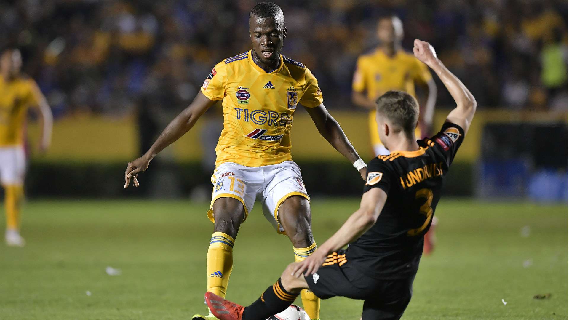 Enner Valencia Adam Lundkvist Tigres Houston Dynamo Concacaf Champions League 2019
