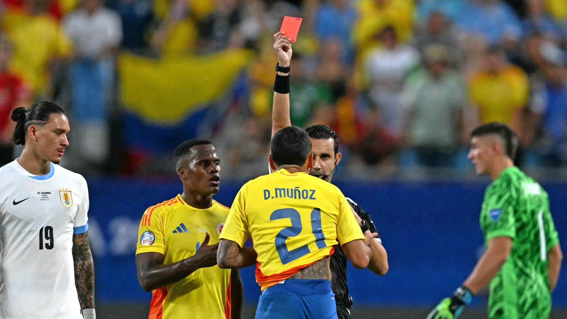 Munoz Colombia red card