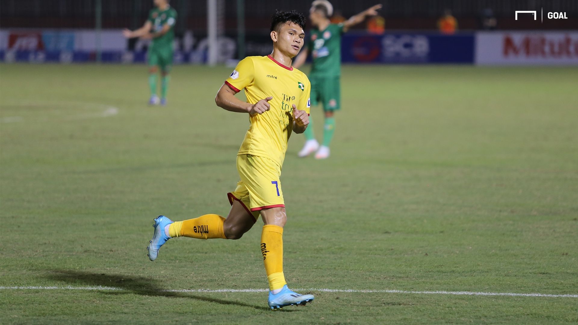 Pham Xuan Manh Sai Gon FC vs Song Lam Nghe An SLNA 2021 V.League