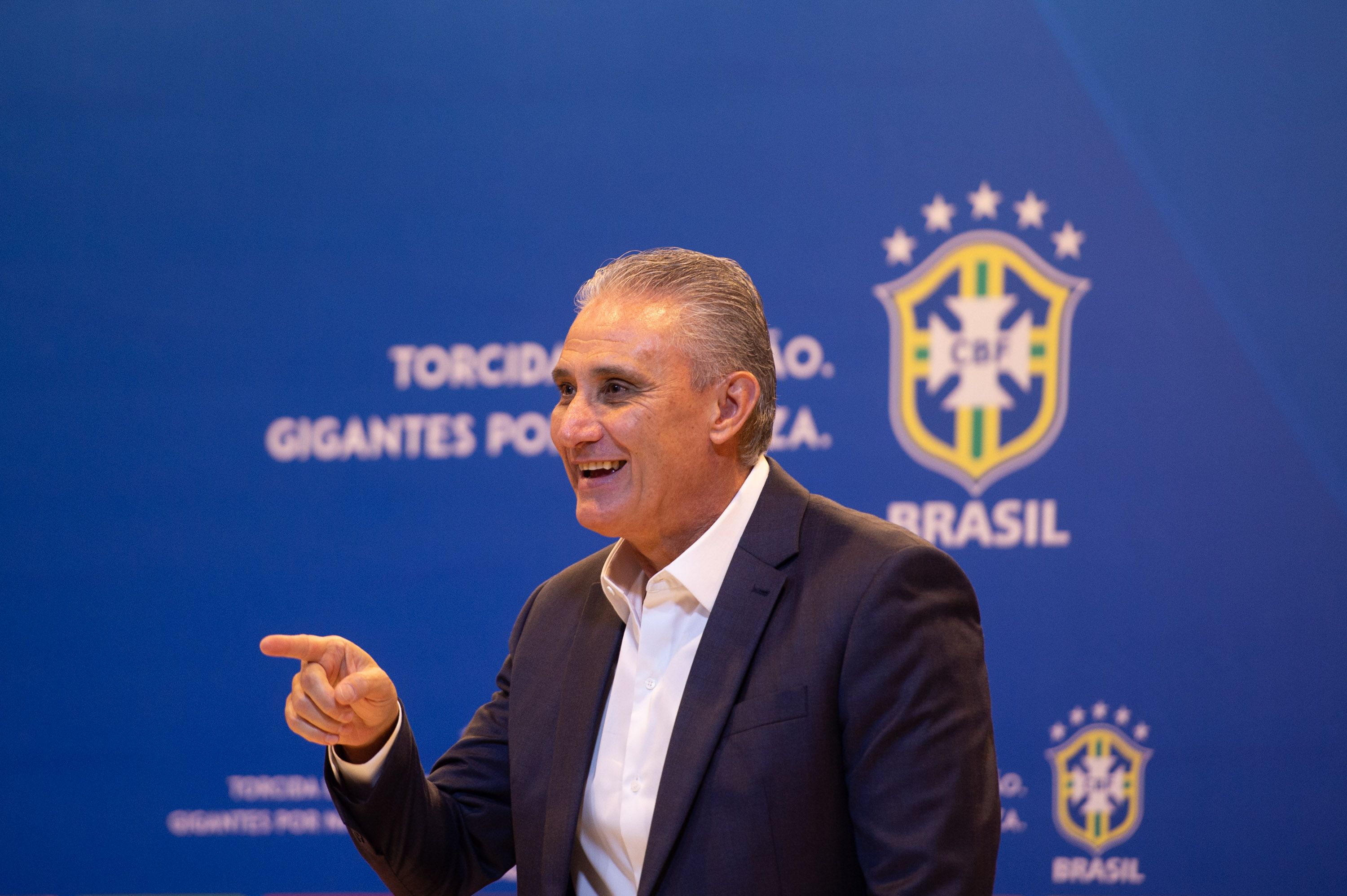 Tite convoca Seleção Brasileira