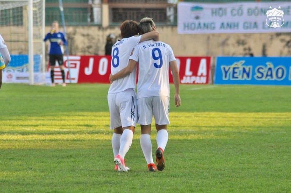Nguyen Van Toan Tran Minh Vuong HAGL V.League 2019