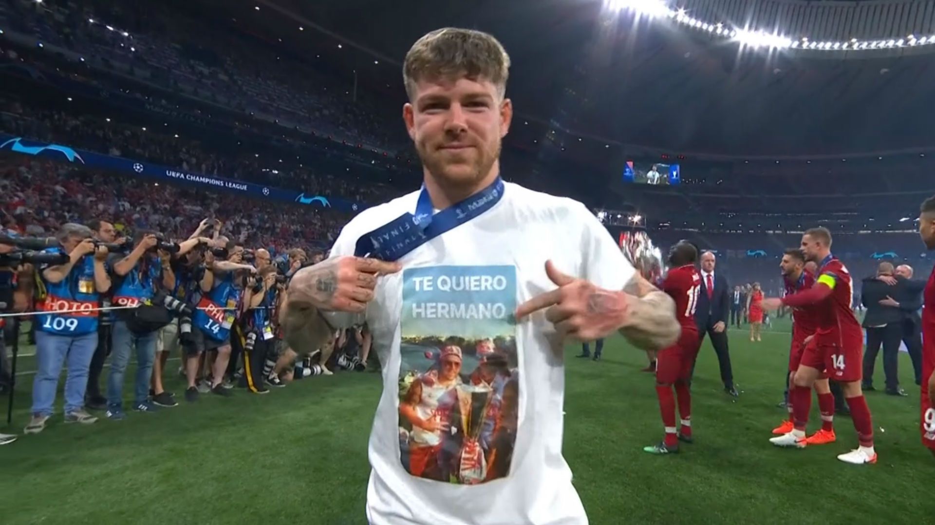 天国のレジェスへ…リヴァプールDFのシャツが話題「兄貴、愛しているよ