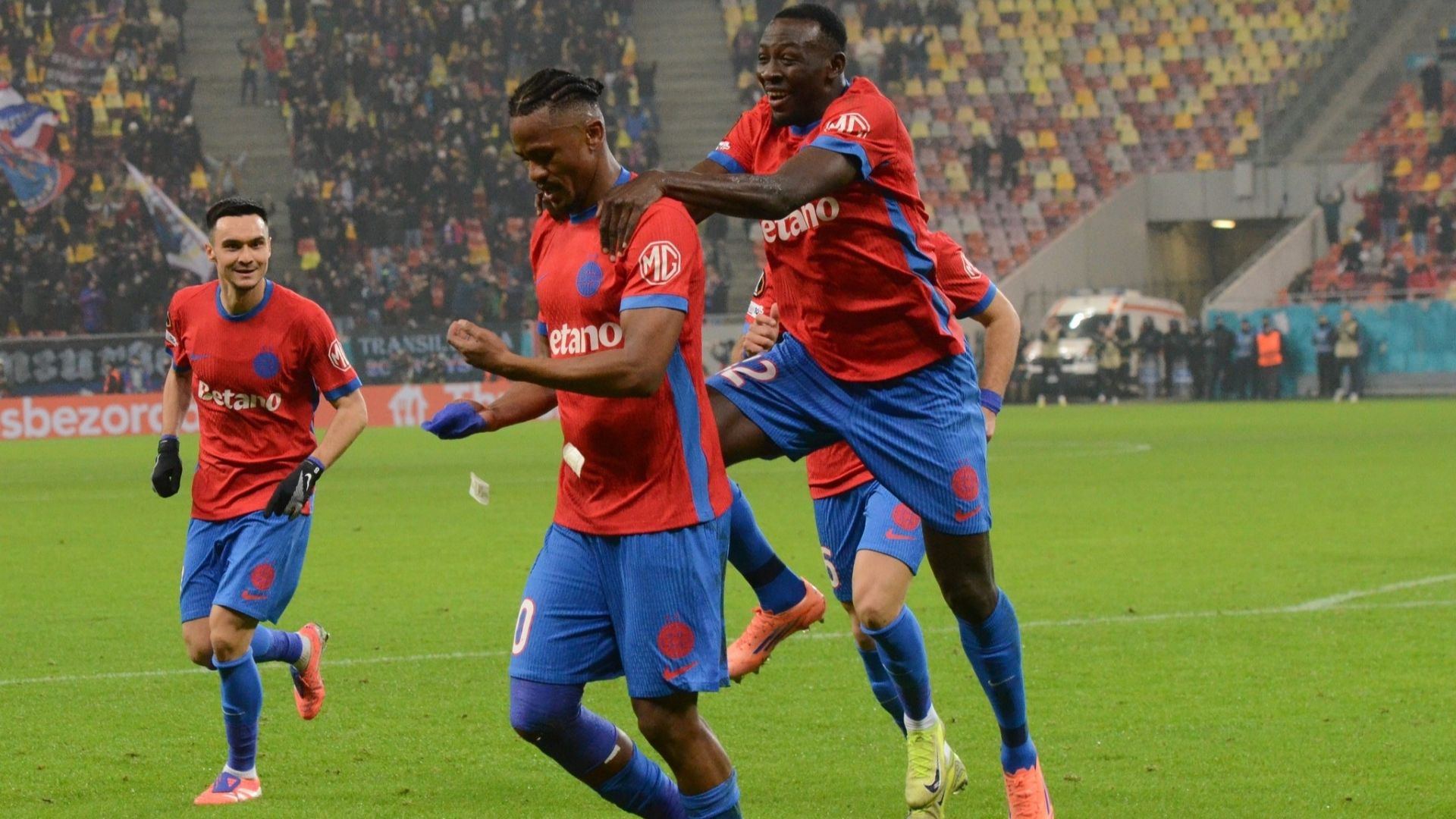 Siyabonga Ngezana, FCSB