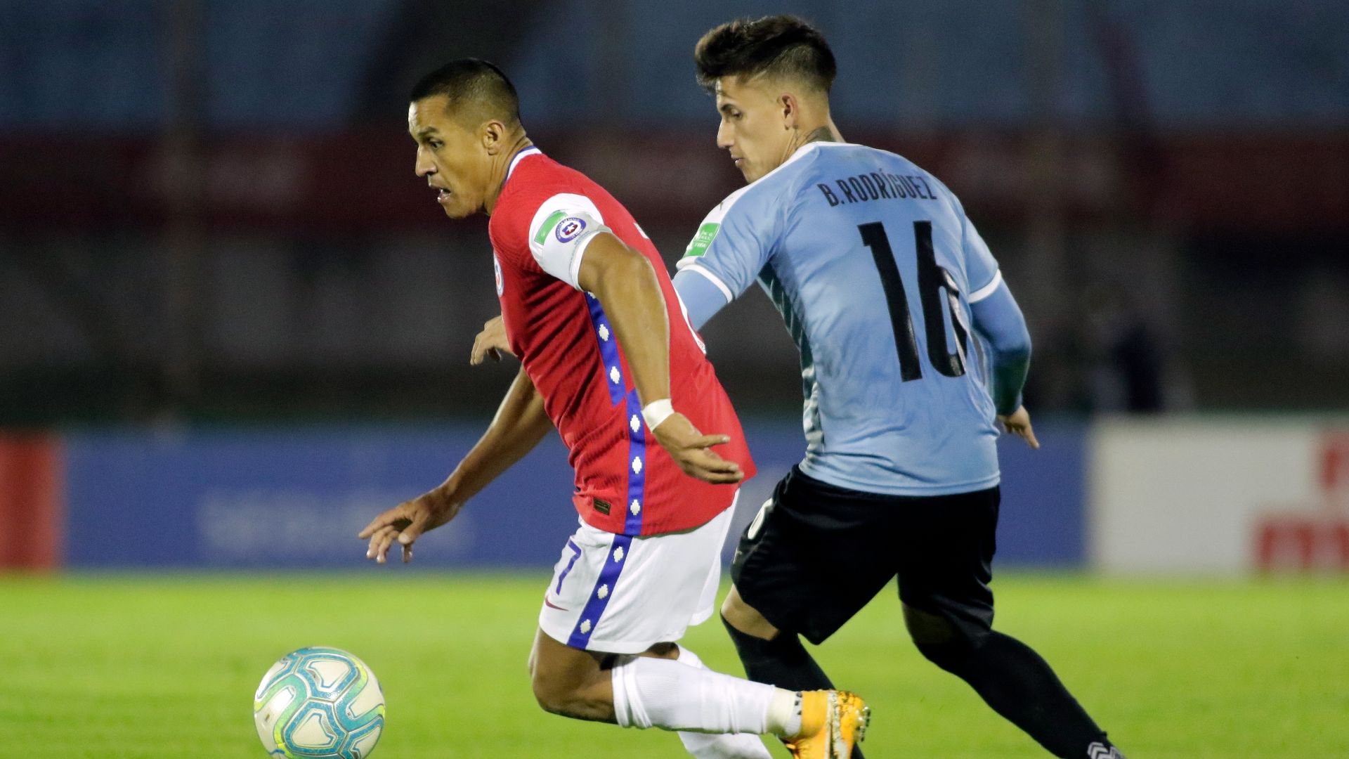 Alexis Sánchez Chile Uruguay
