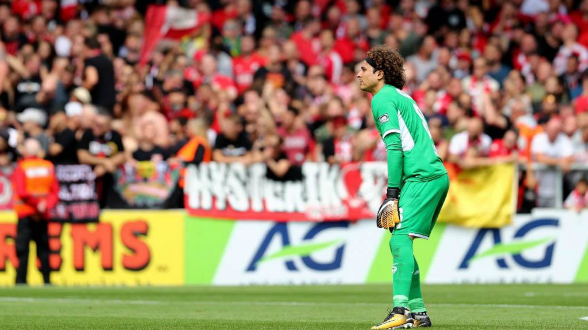 Guillermo Ochoa Standard de Lieja