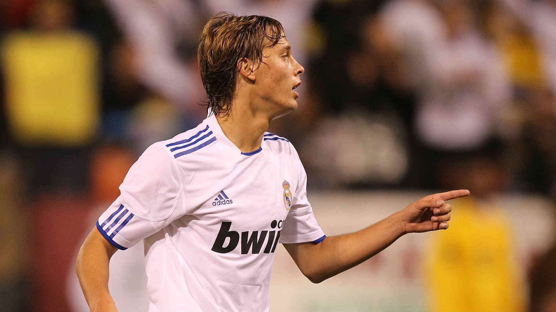 real-Sergio Canales