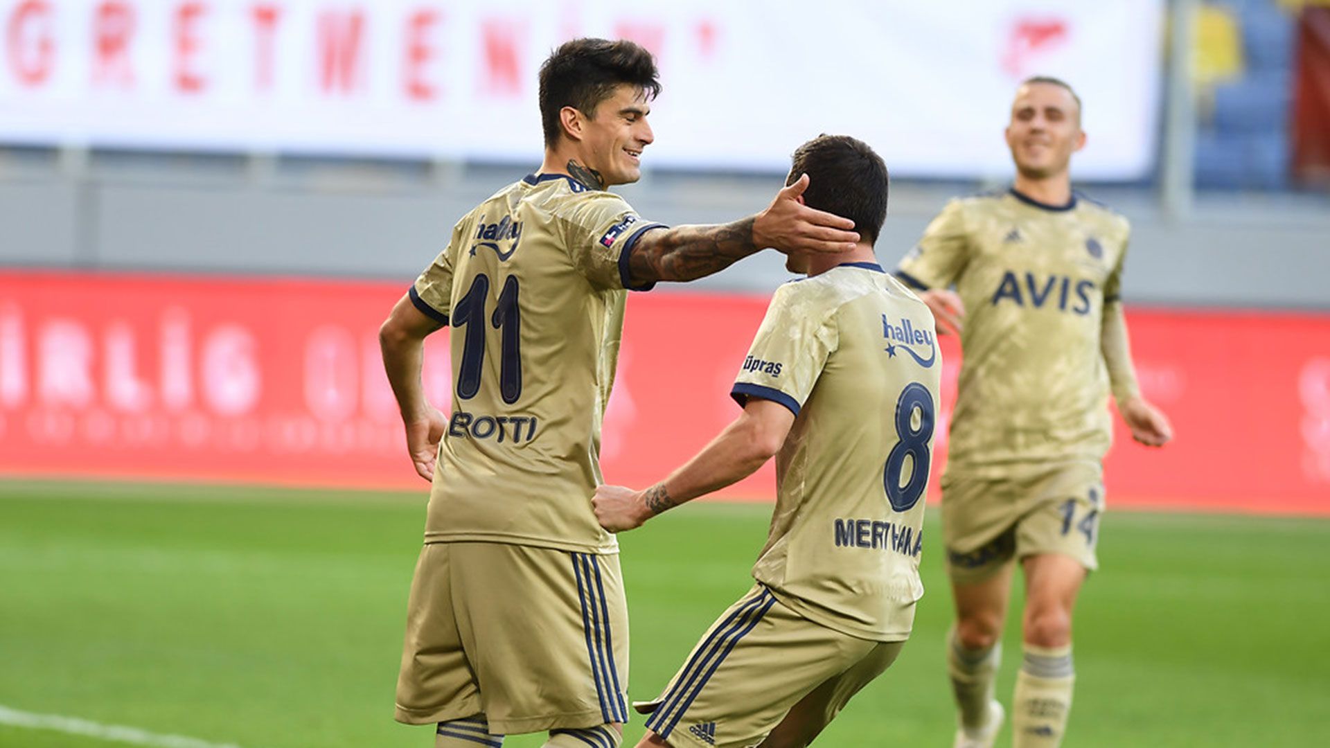 Diego Perotti Fenerbahce 11212020