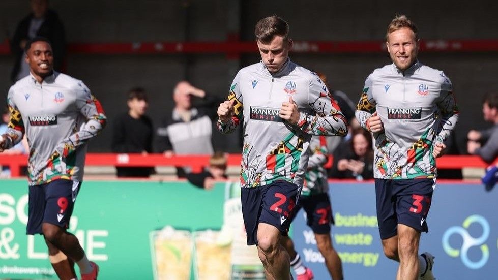 Schön Szabolcs Bolton