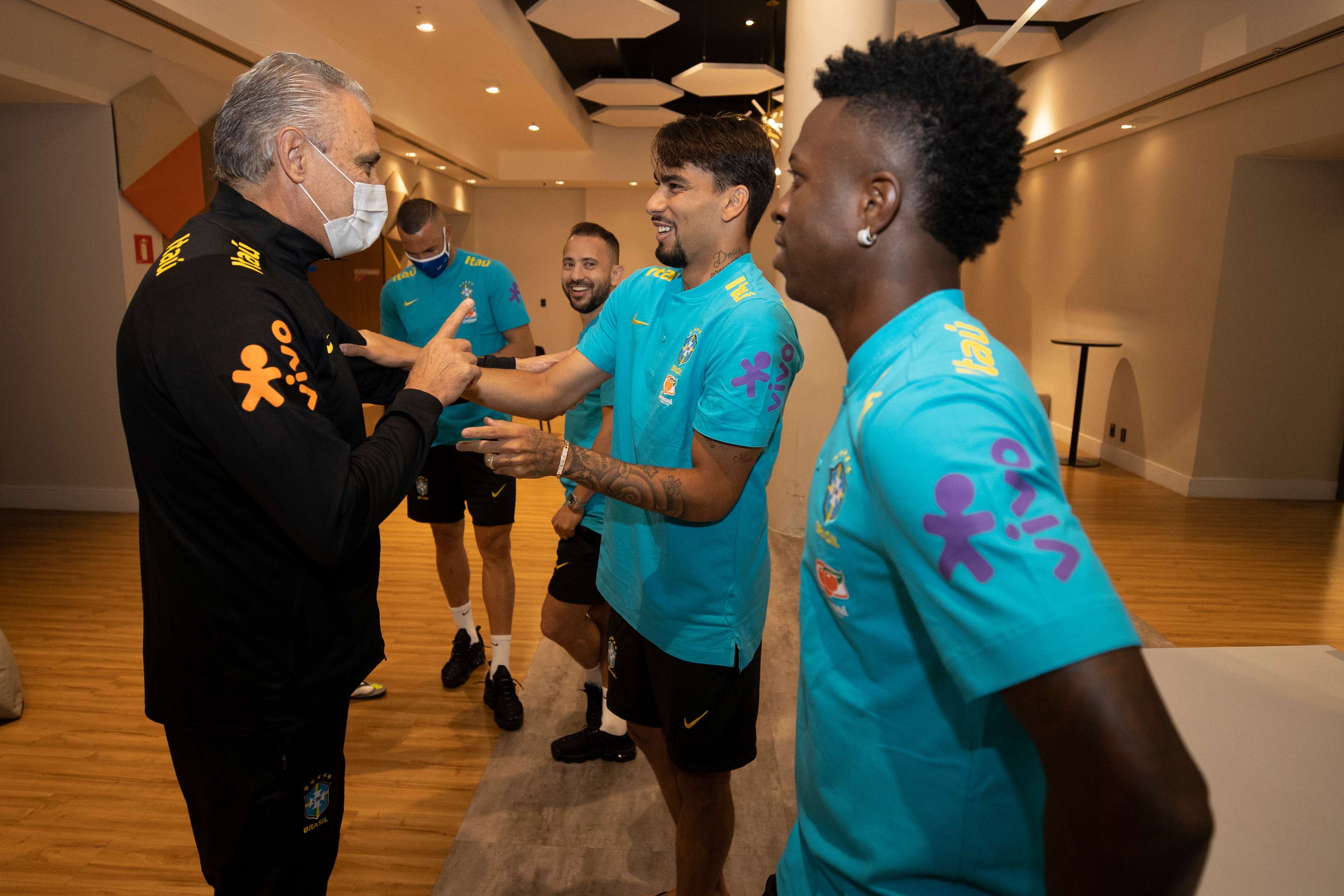 Vinicius Jr e Lucas Paquetá