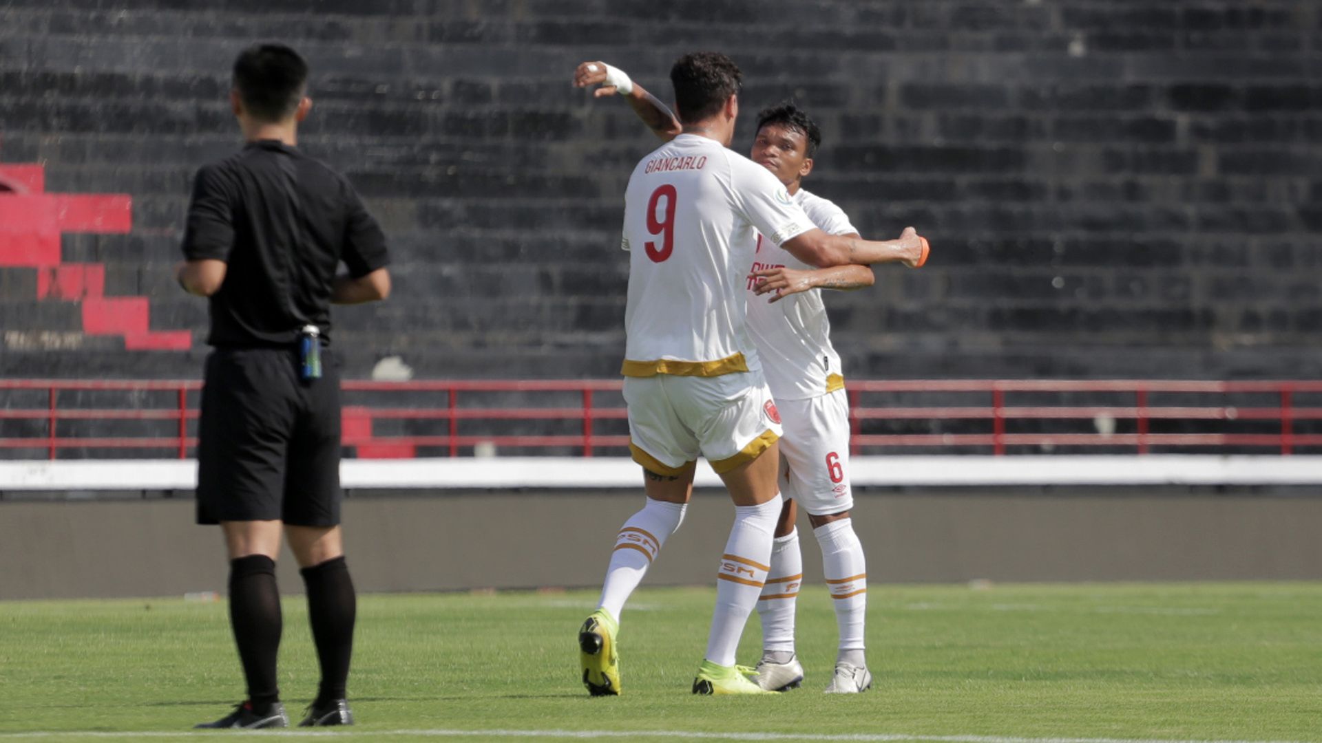 Selebrasi PSM Giancarlo Lopes Ferdinand Sinaga - Lalenok vs PSM Makassar