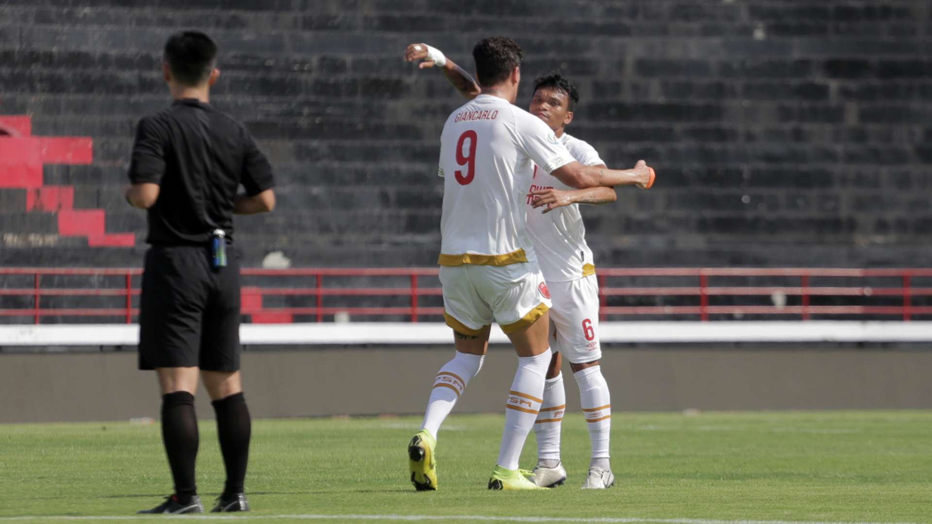 Selebrasi PSM Giancarlo Lopes Ferdinand Sinaga - Lalenok vs PSM Makassar