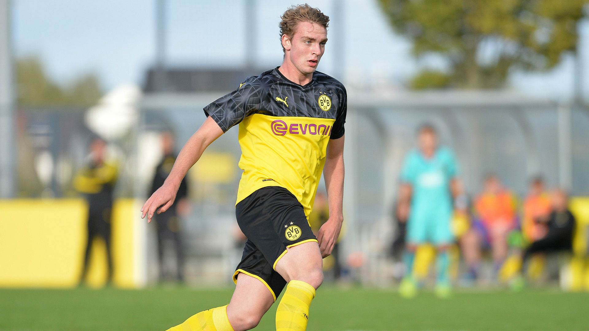 ONLY GERMANY Bradley Fink Dortmund U17 2020