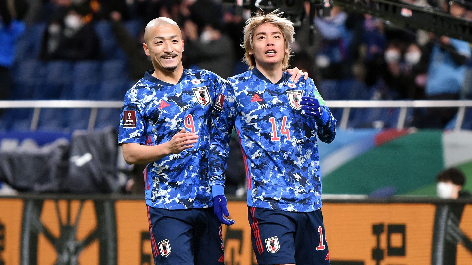【新品タグ付き】日本代表2019 伊東純也 ホーム カタールW杯予選仕様 新品タグ付き】日本代表2019 伊東純也 ホーム カタールW杯予選