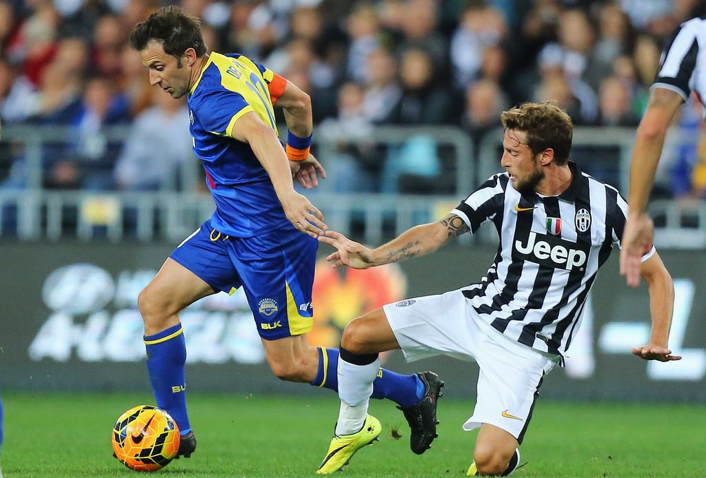 Del Piero supera in dribbling Marchisio durante A-League XI-Juventus