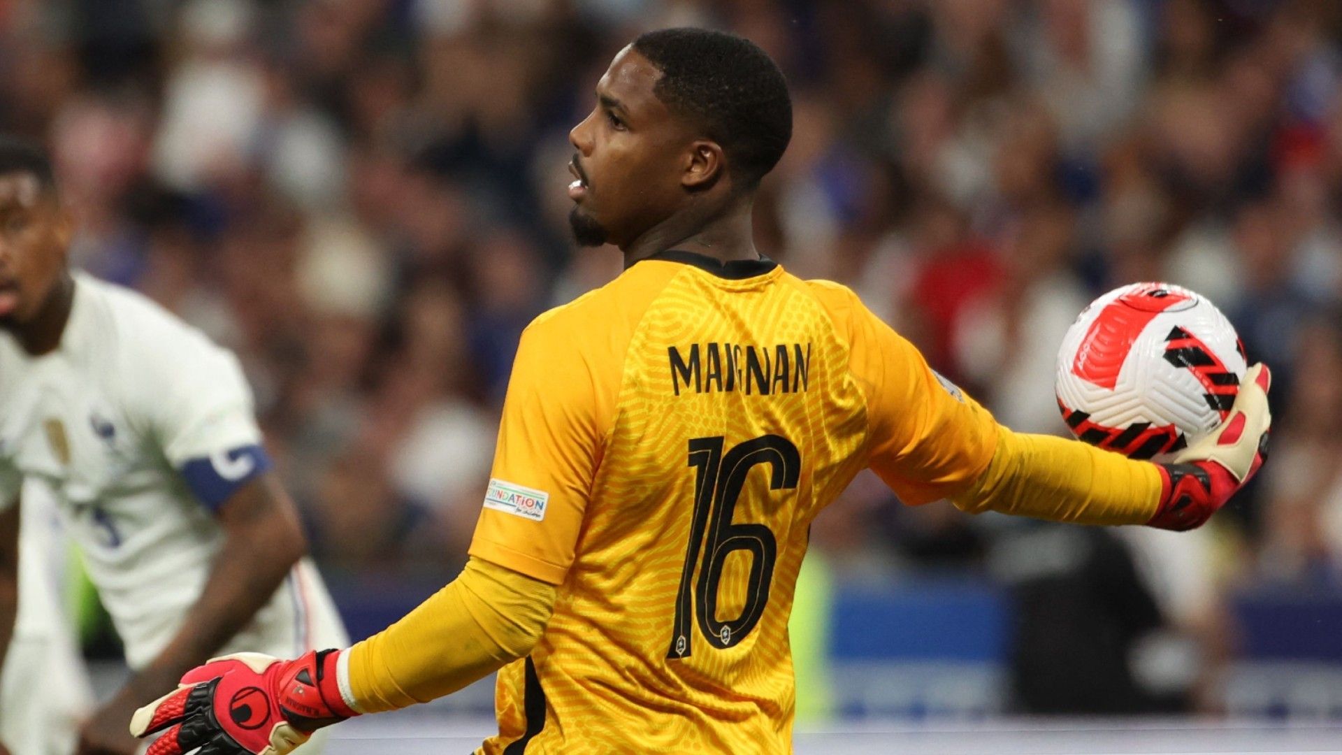 Mike Maignan France 2022