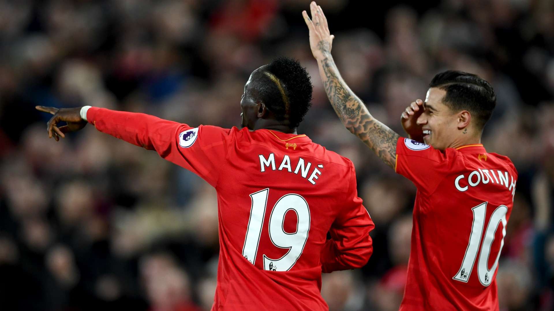 HD Sadio Mane Phil Coutinho Liverpool celebrate