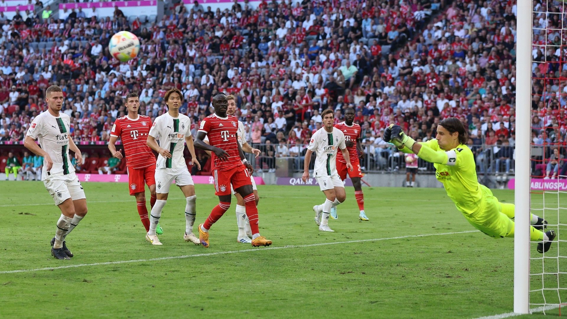 Yann Sommer Bayern Munich Borussia Monchengladbach