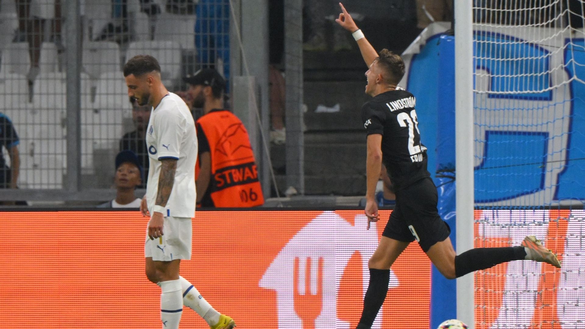 130922 Olympique de Marsella Eintracht Frankfurt Jesper Lindström