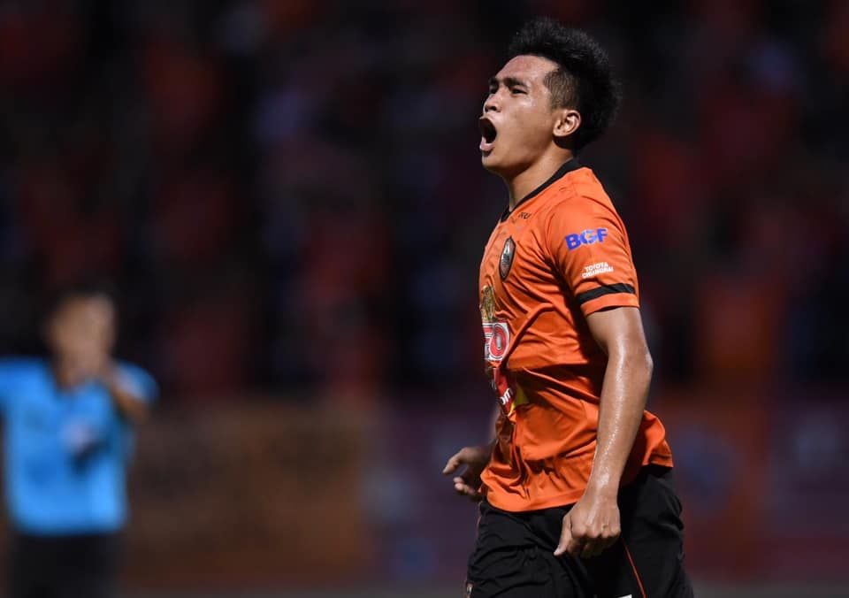 โชติภัทร พุ่มแก้ว