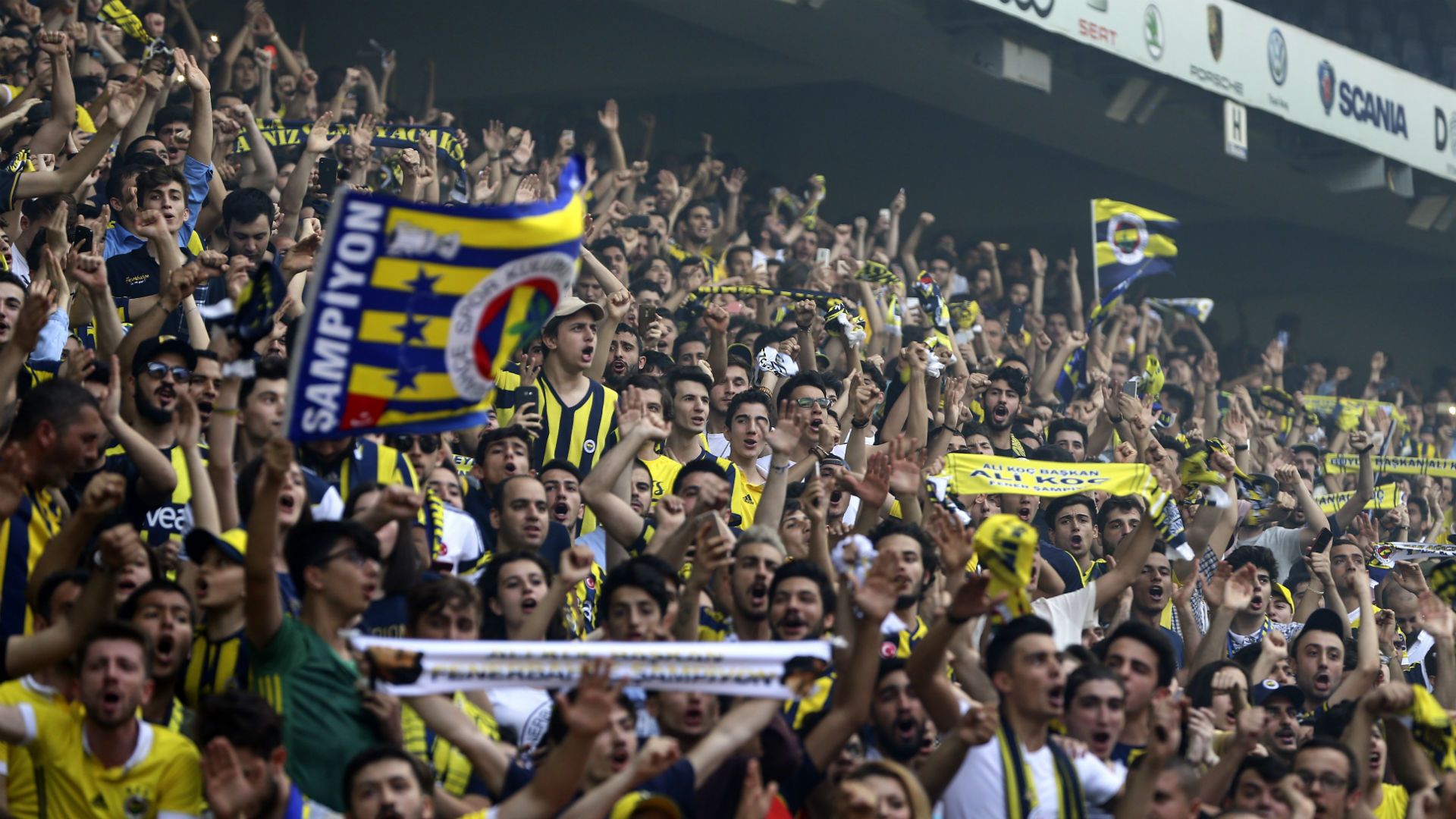 Fenerbahce fans