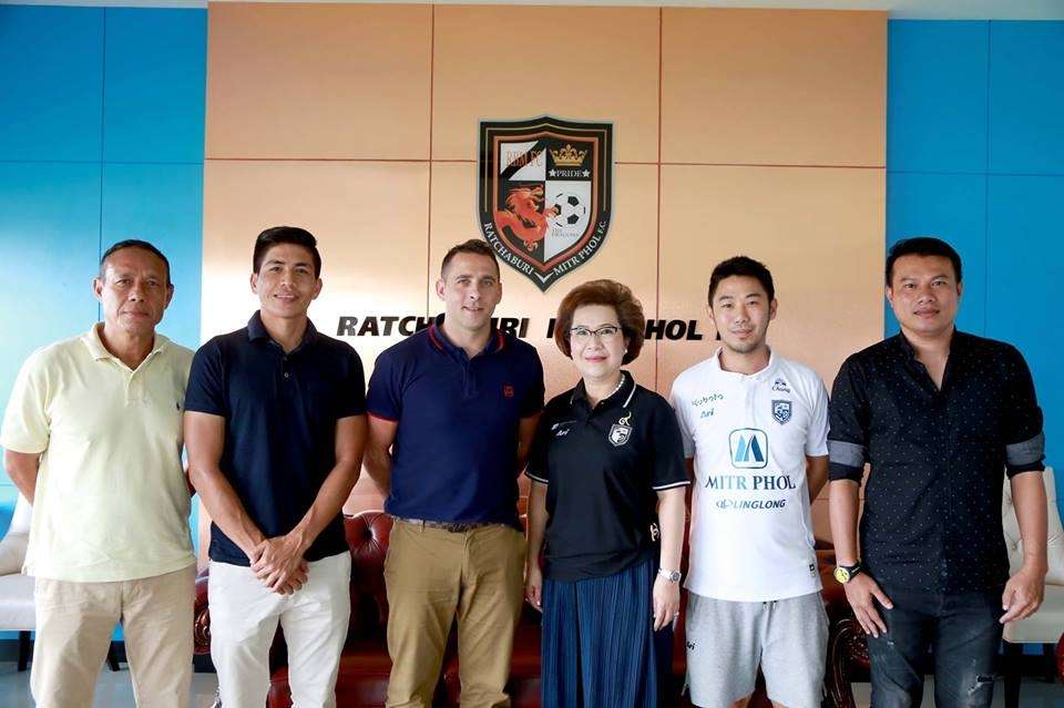 ไมเคิล โชปรา, เรเนดี้ ซิงห์