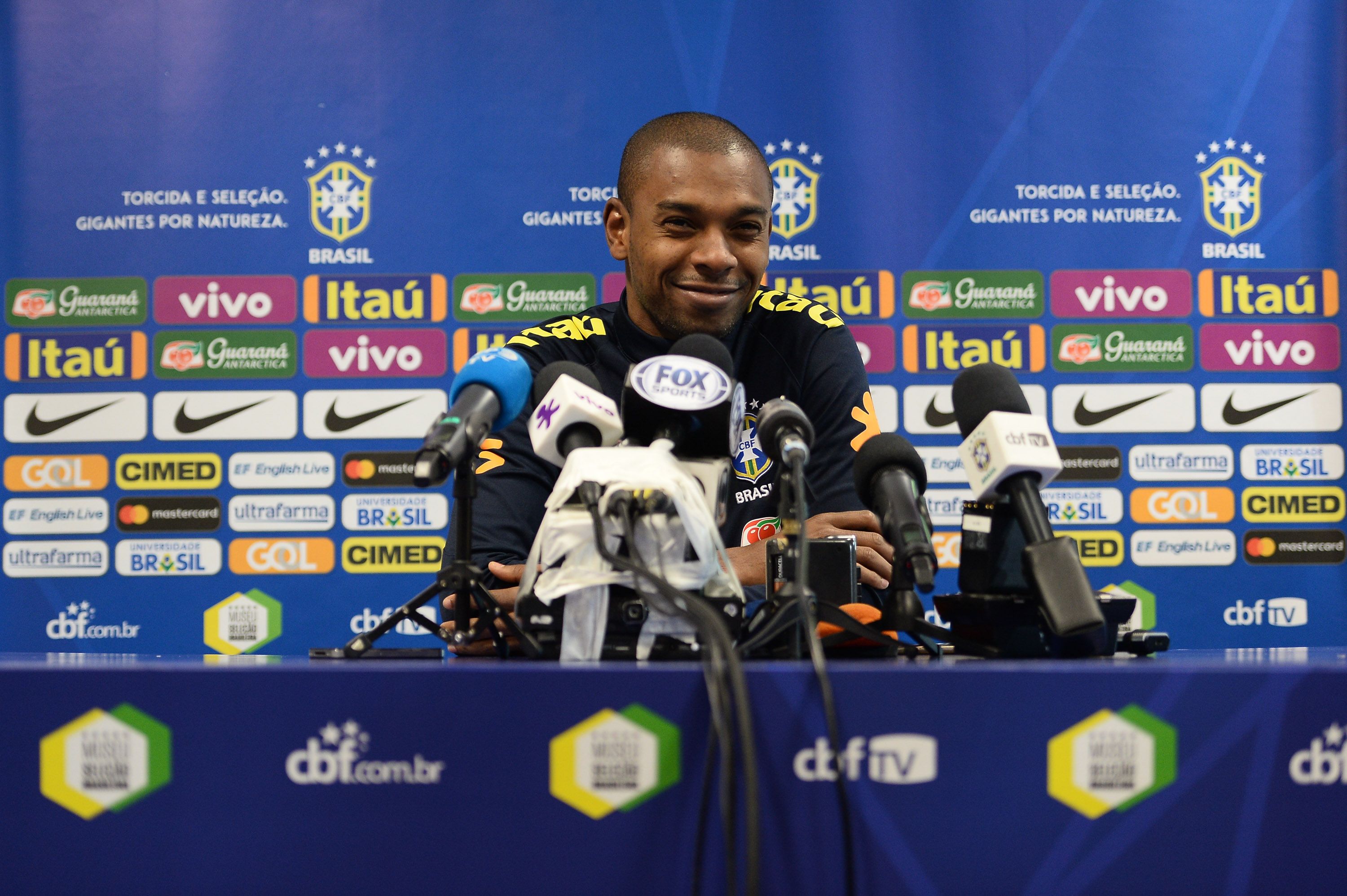Fernandinho Brazil 07062017