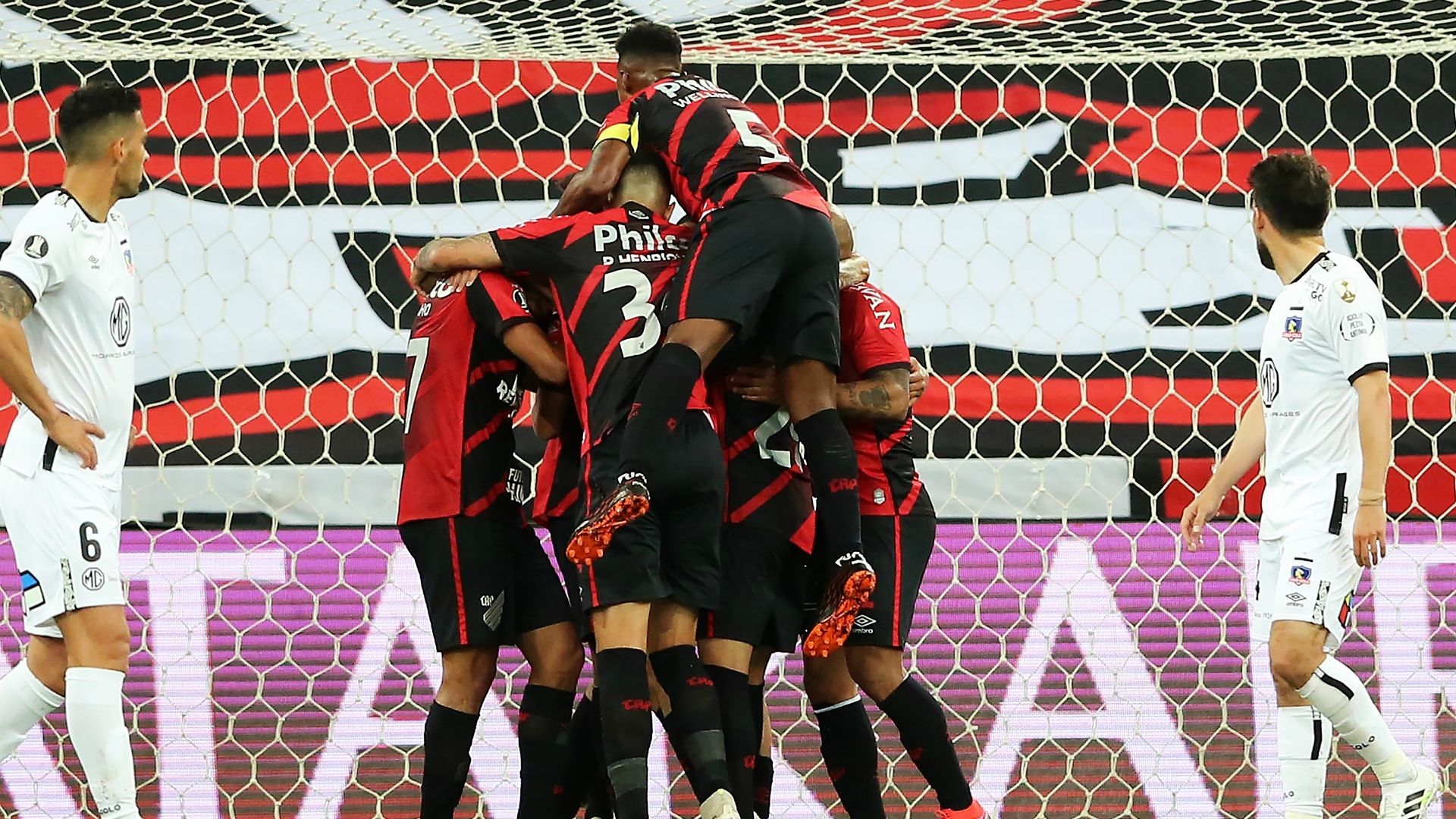 Athletico Paranaense - Colo Colo 23092020