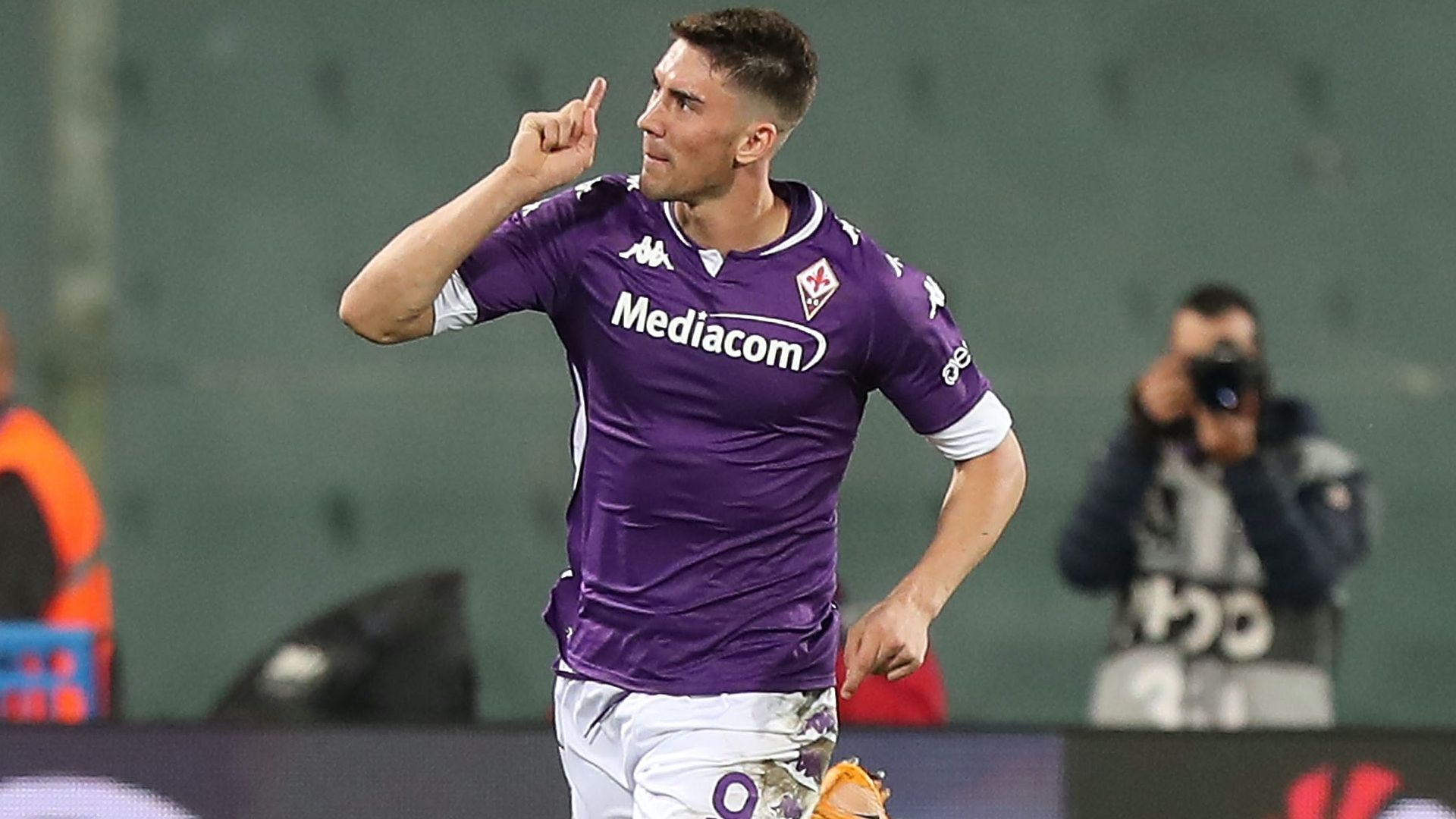 Dusan Vlahovic Fiorentina Serie A 2020-2021