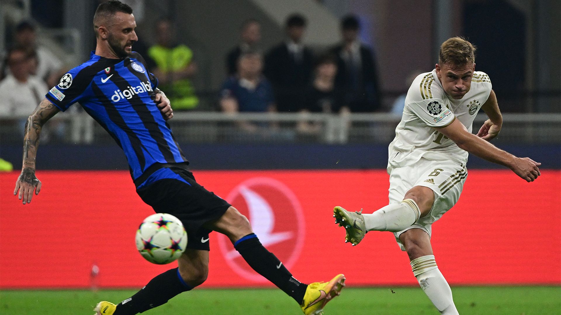 Joshua Kimmich Bayern Munich Inter 2022-23