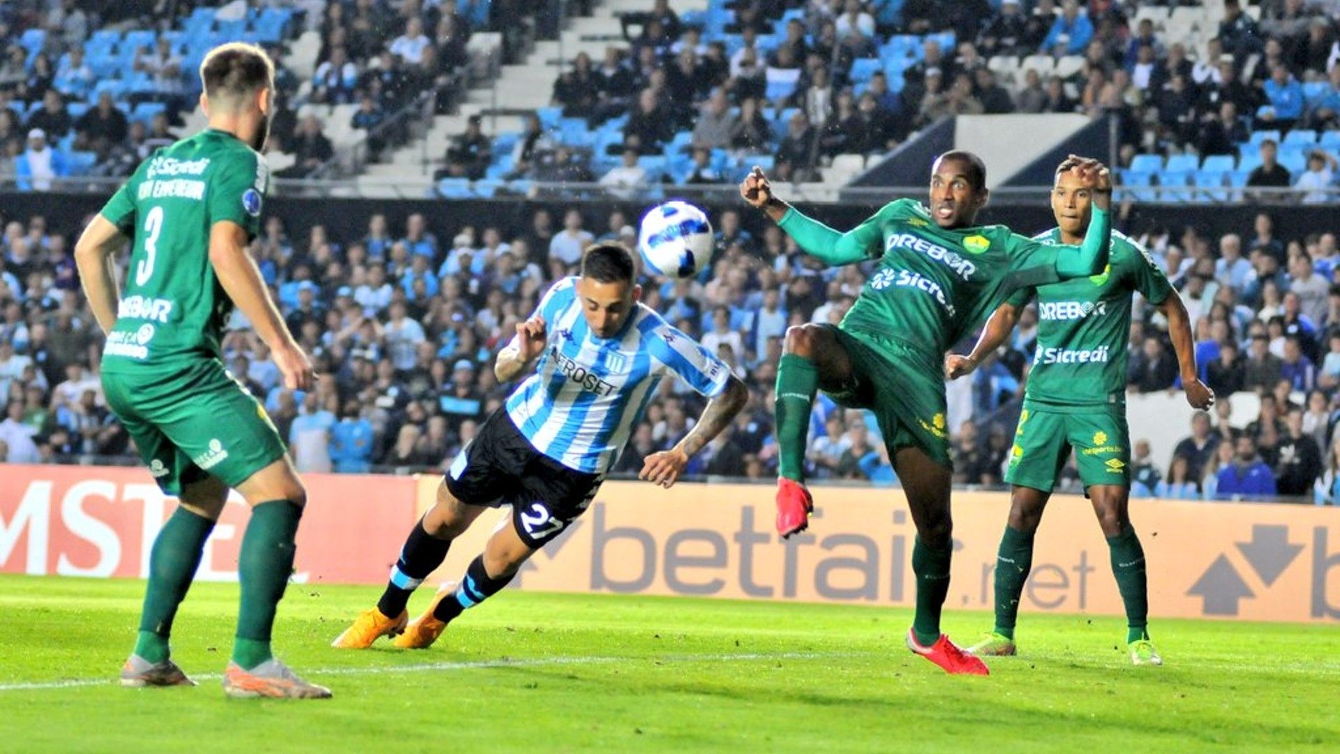 Javier Correa Racing Cuiaba Copa Sudamericana 13042022