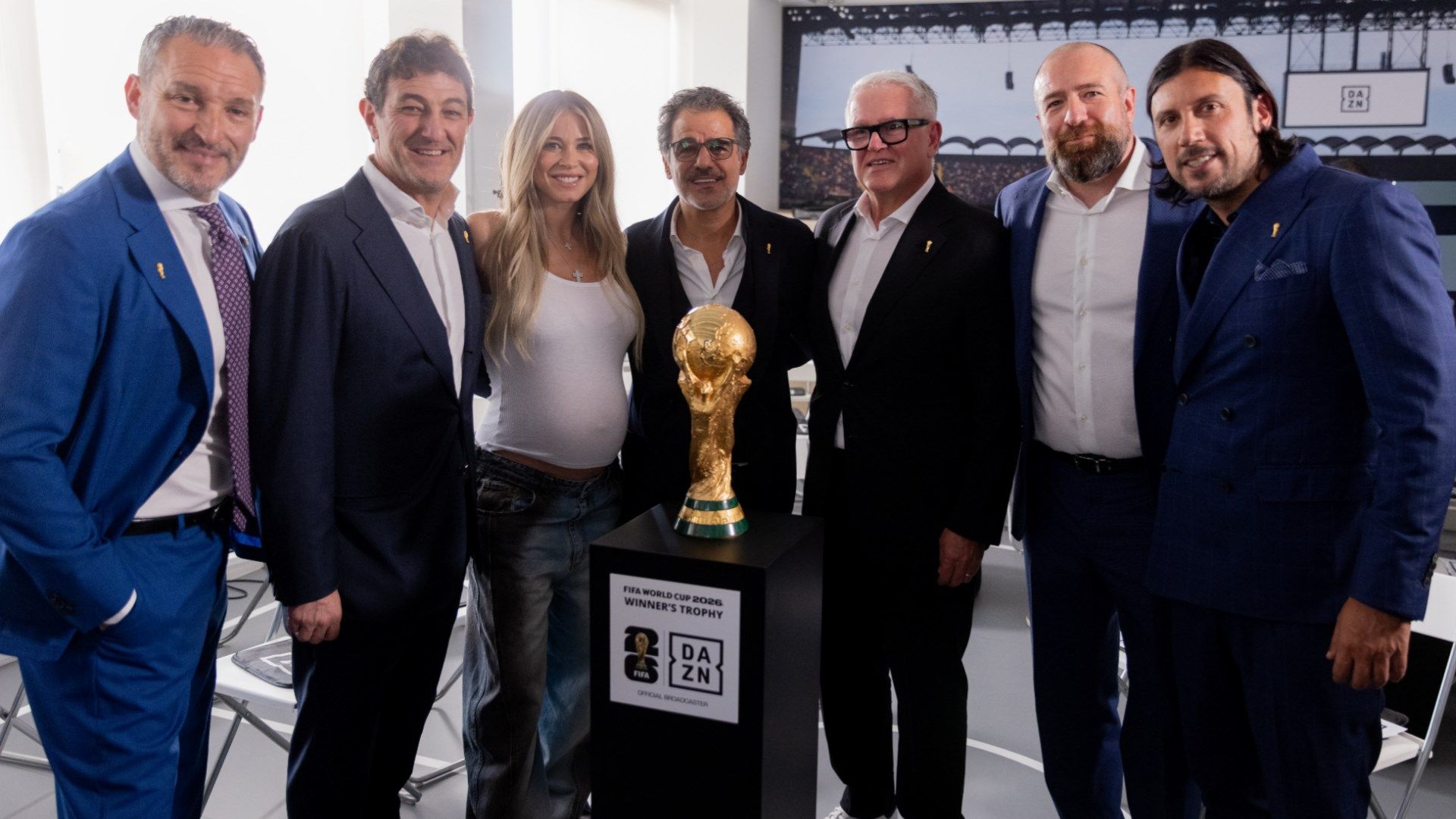 FIFA WINNERS TrOPHY TOUR DAZN