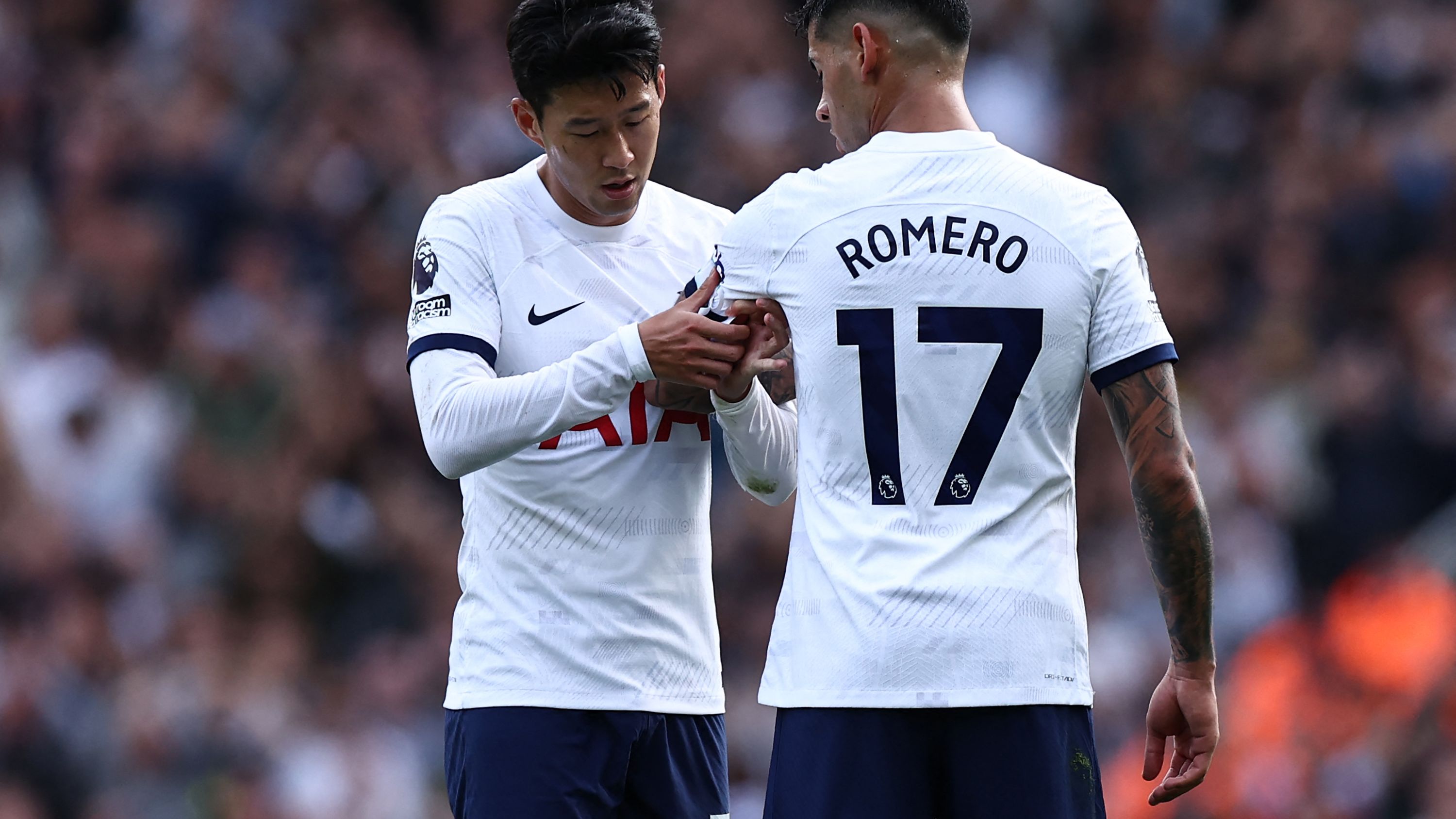 손흥민, 크리스티안 로메로