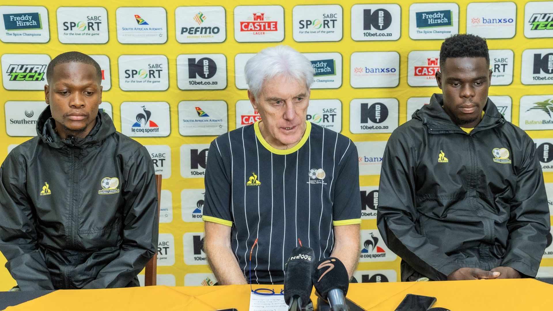 Hugo Broos, Thabo Moloisane and Ndamulelo Maphangule, Bafana Bafana