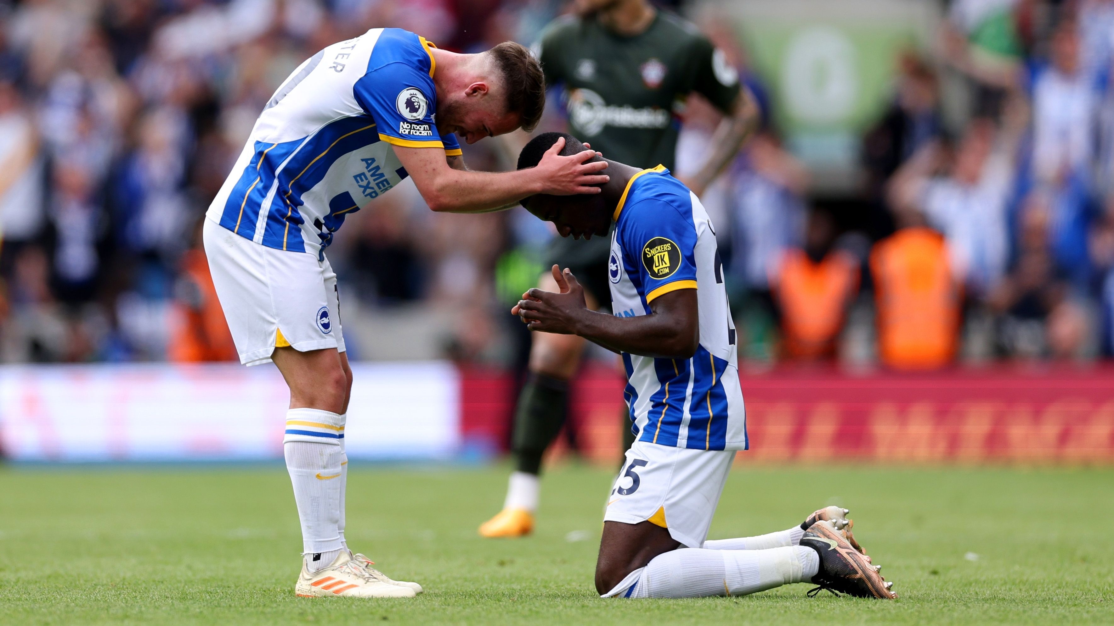 Caicedo & Mac Allister