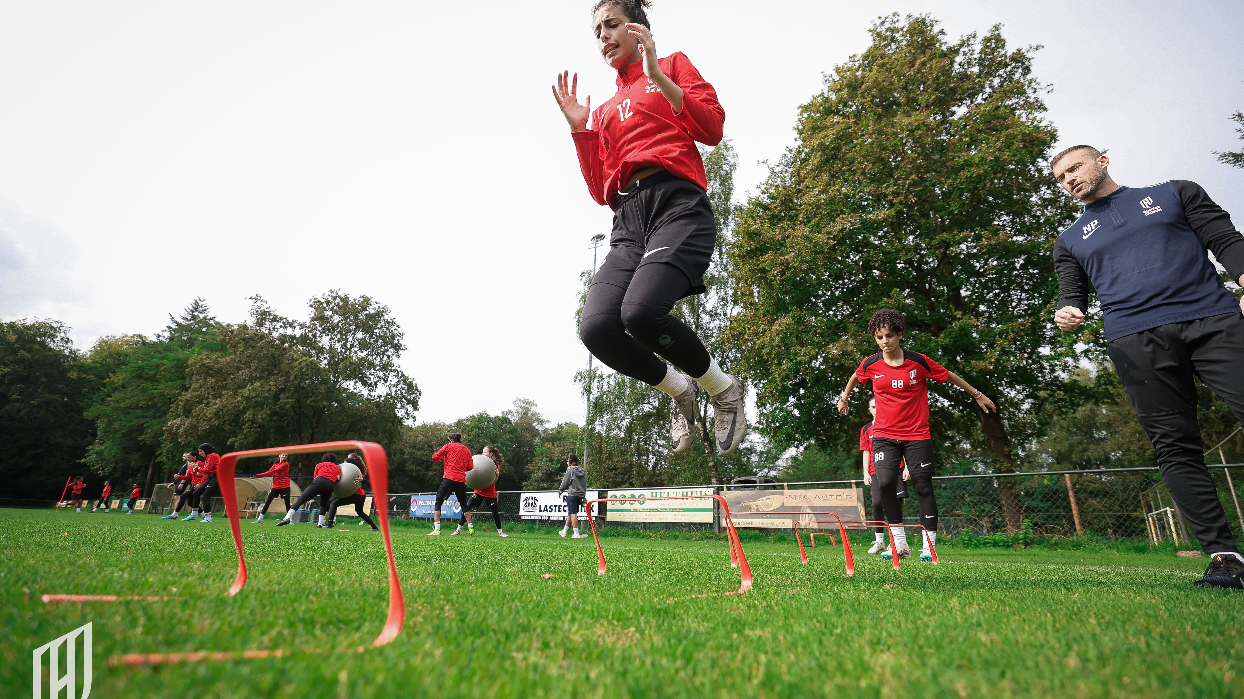 Al Qadsiah Women team football