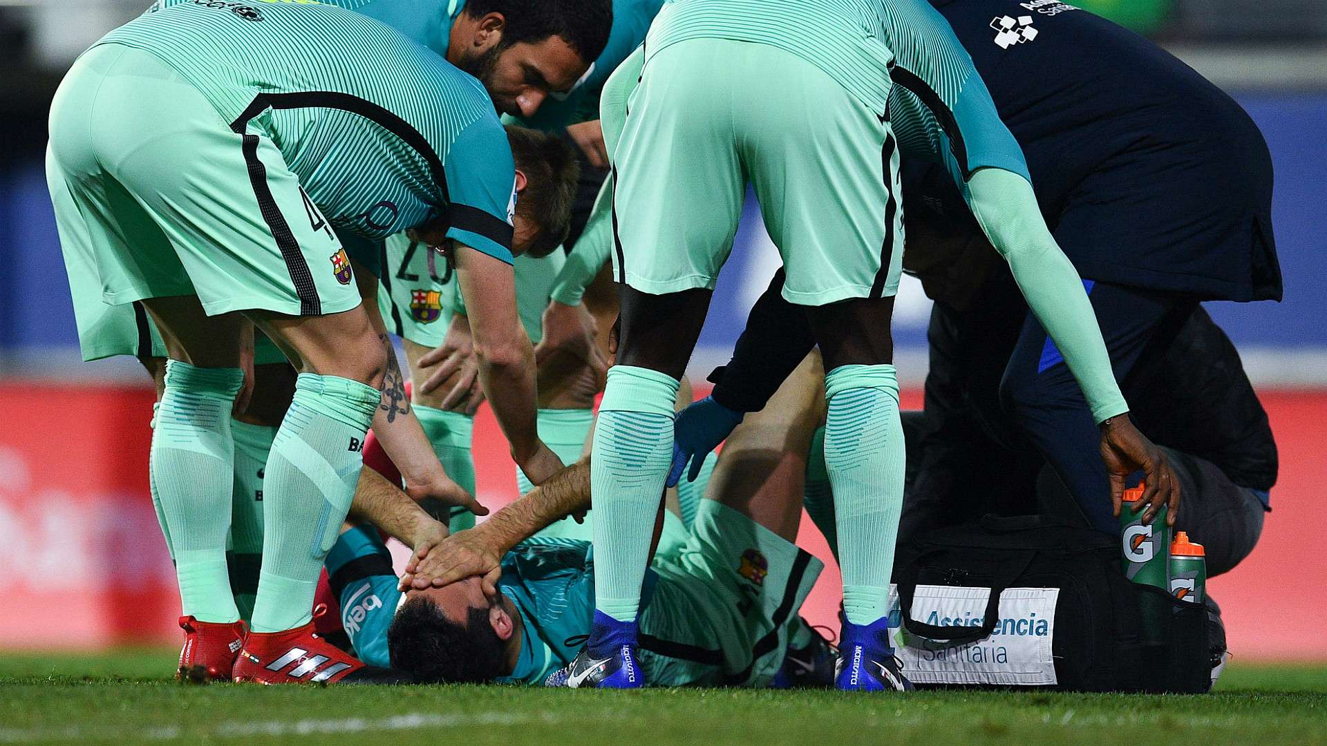 Sergio Busquets Eibar Barcelona LaLiga 22012017