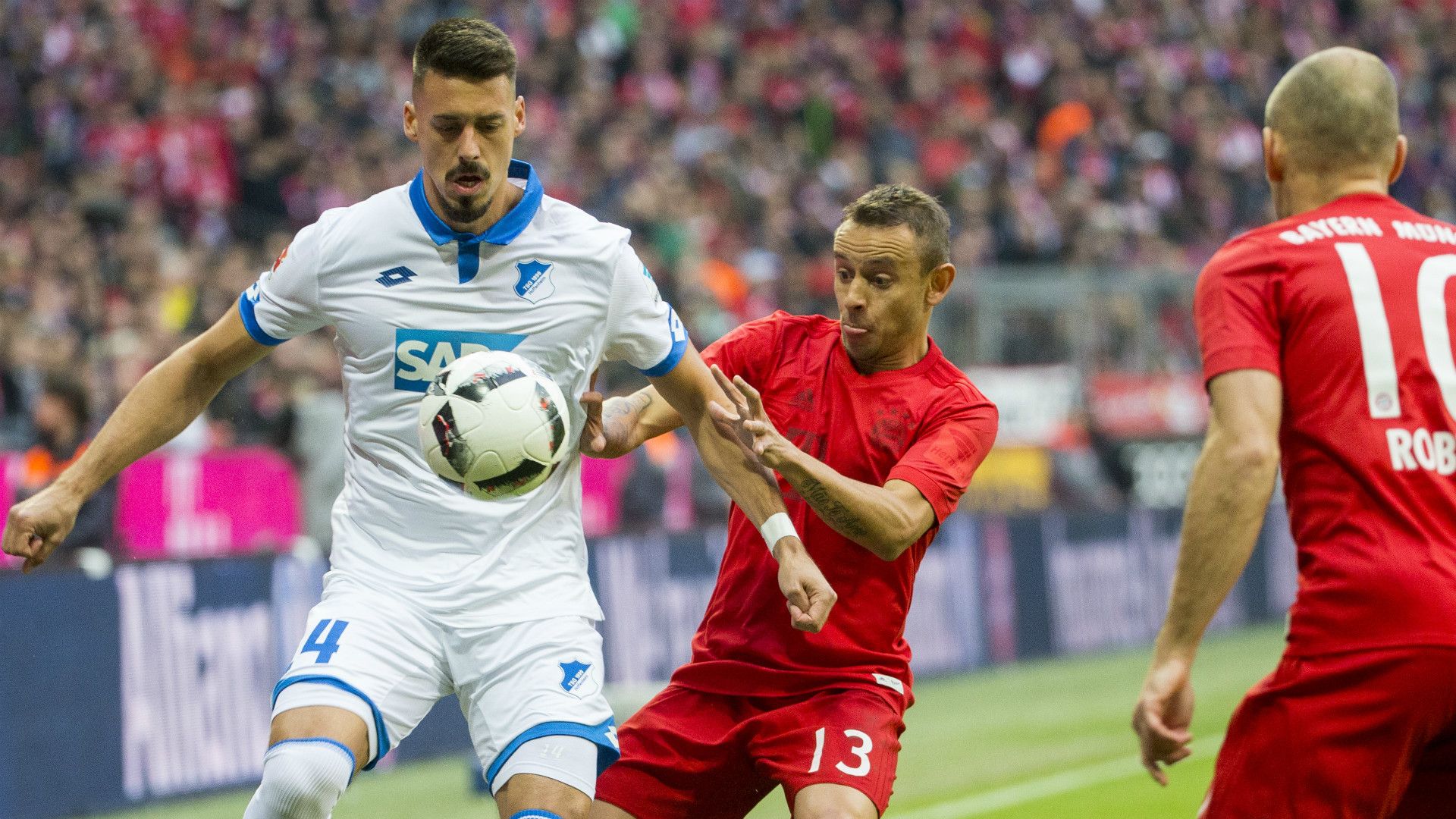 SANDRO WAGNER HOFFENHEIM RAFINHA BAYERN MUNCHEN GERMAN BUNDESLIGA 05112016