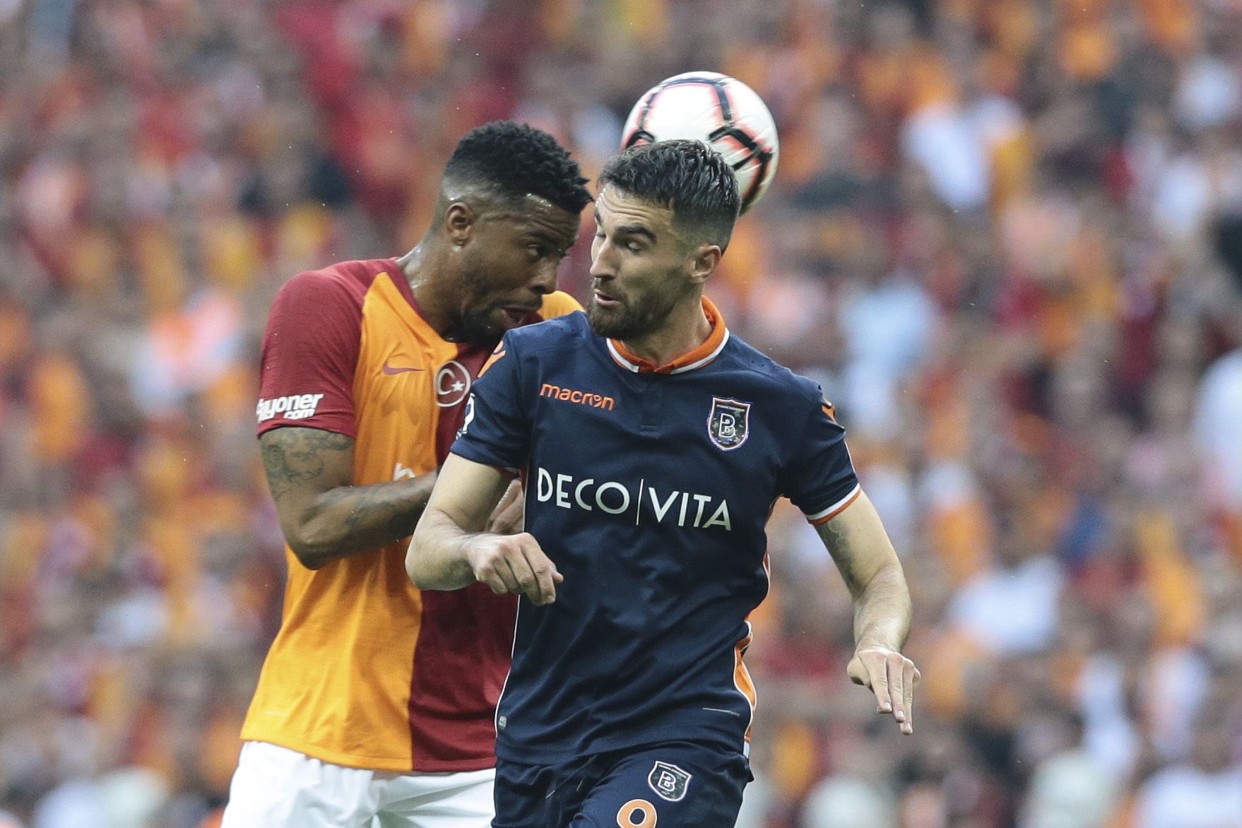 Ryan Donk Rijad Bajic Galatasaray Basaksehir Turkish Super League 05/19/19