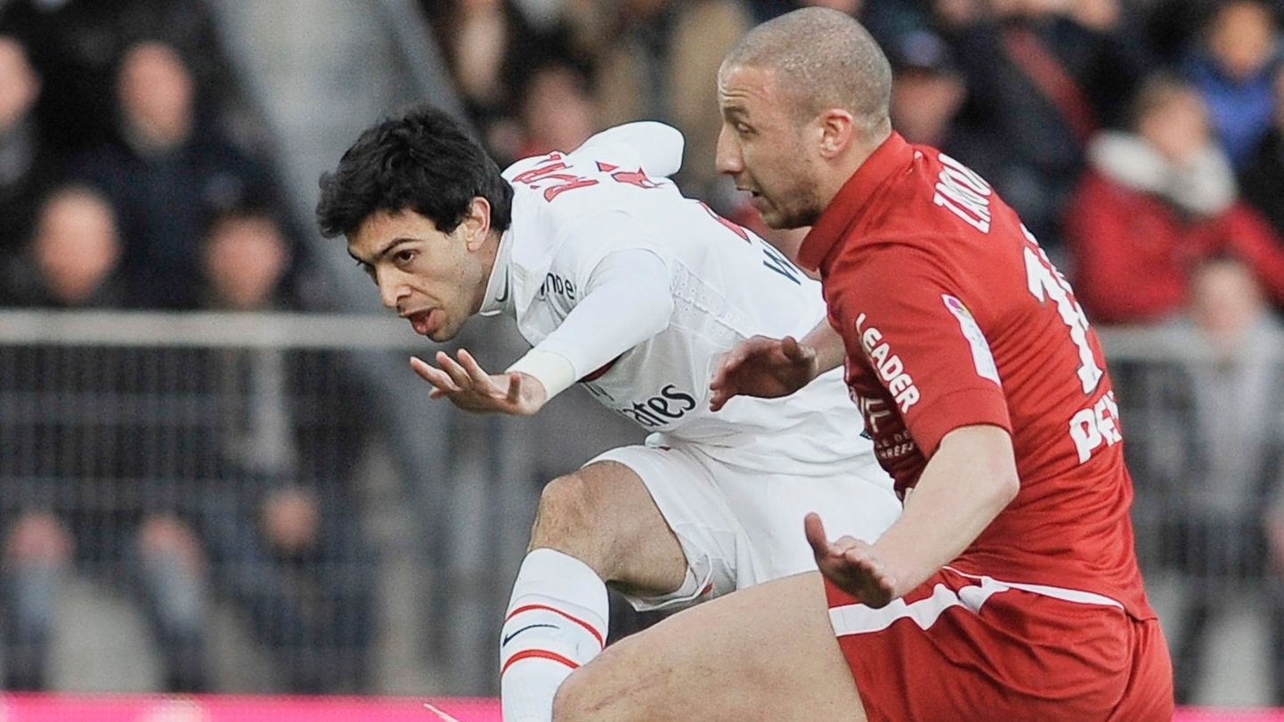 Javier Pastore Zarour Chaher PSG vs Dijon Ligue 1 2011/12
