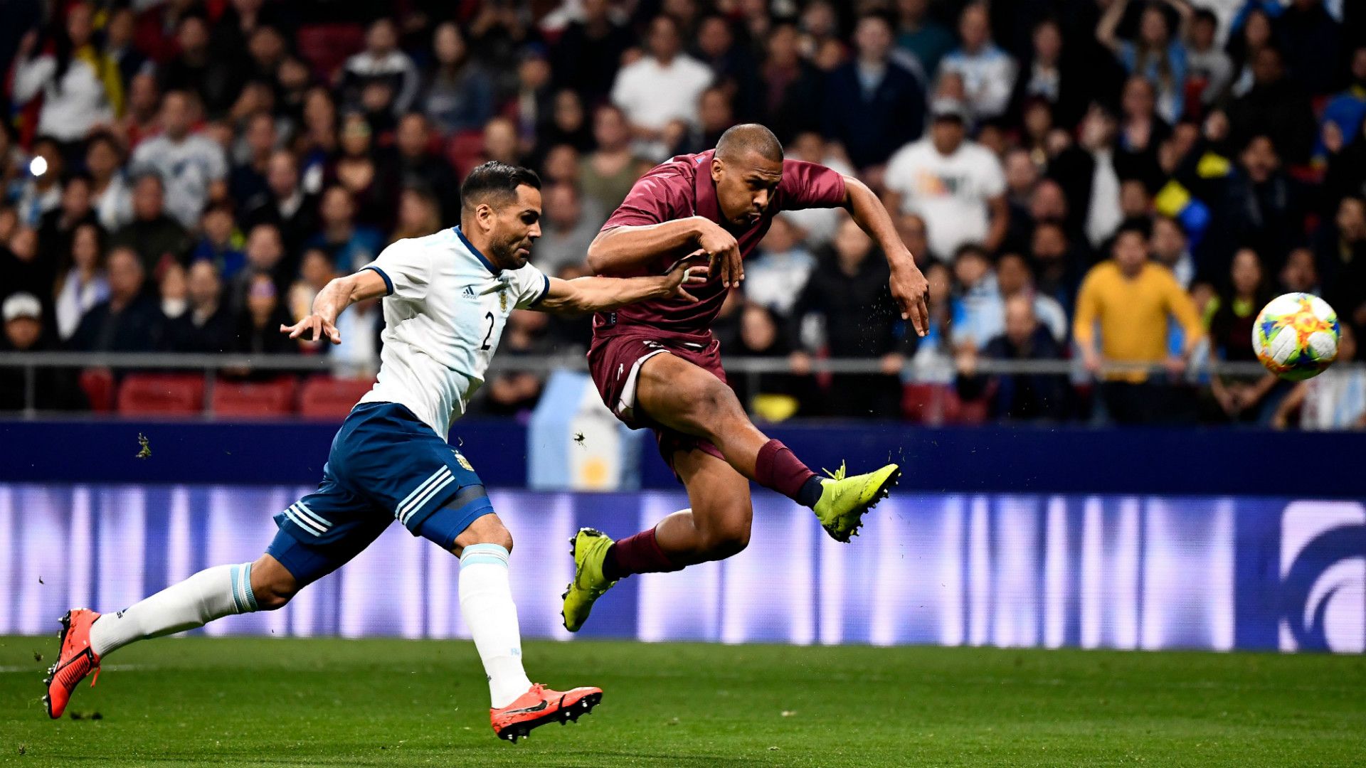 Salomon Rondon Gabriel Mercado Argentina Venezuela Friendly 22032019