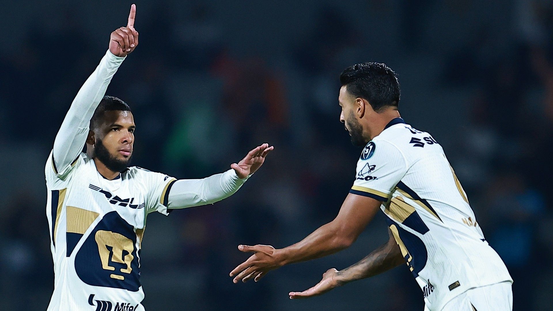 Pedro Vite Nathan Silva Pumas Concacaf Champions Cup 2026