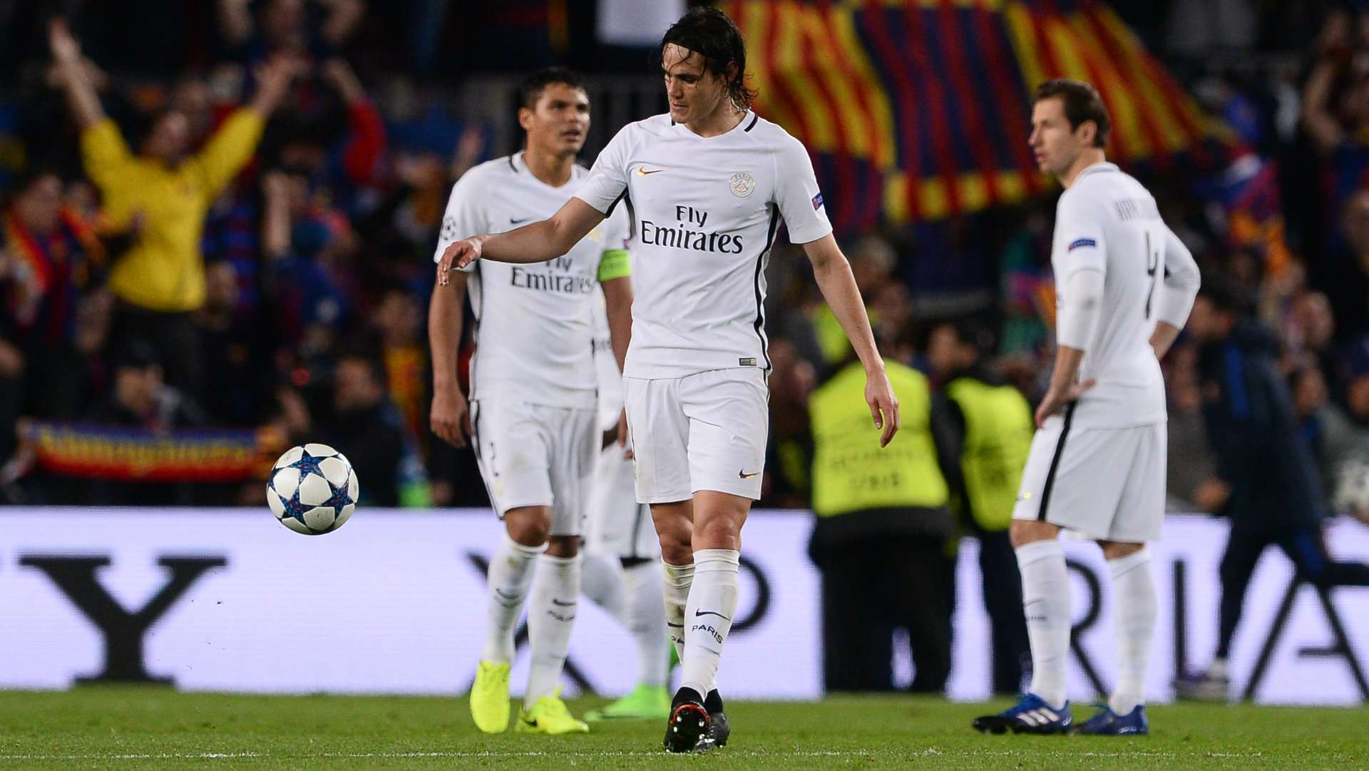 Barcelona PSG Cavani