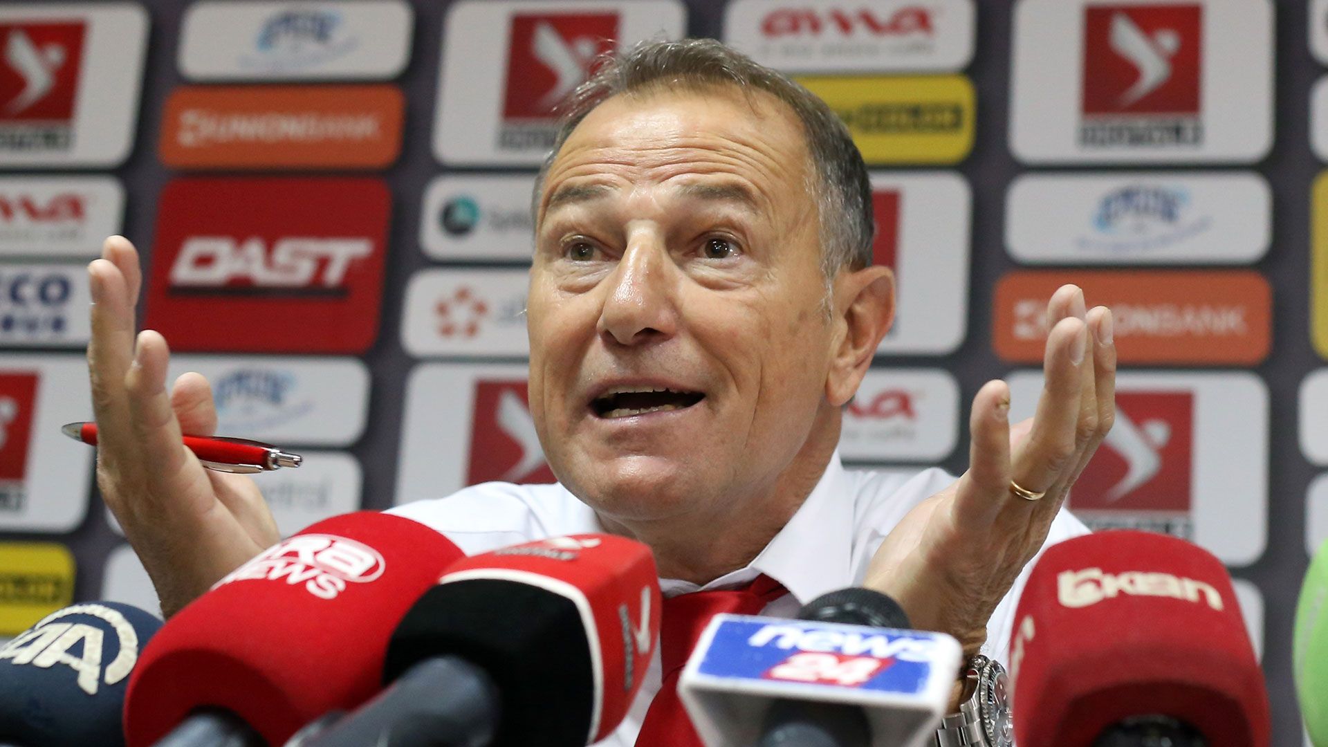 Gianni De Biasi Albania