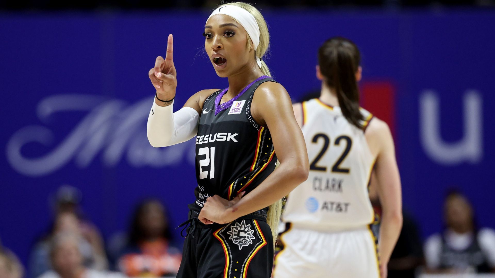 DiJonai Carrington #21 of the Connecticut Sun