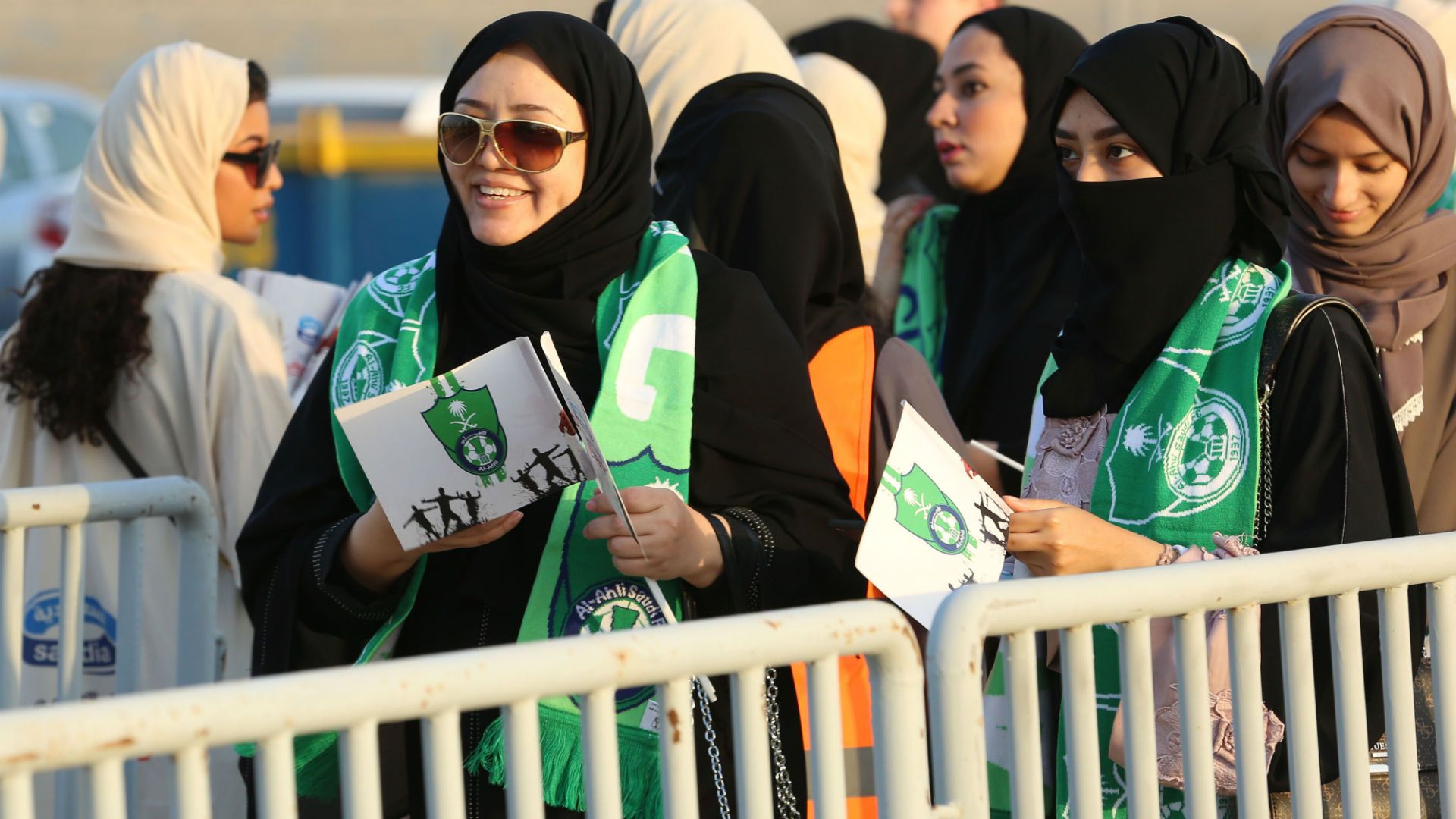 Female saudi fan