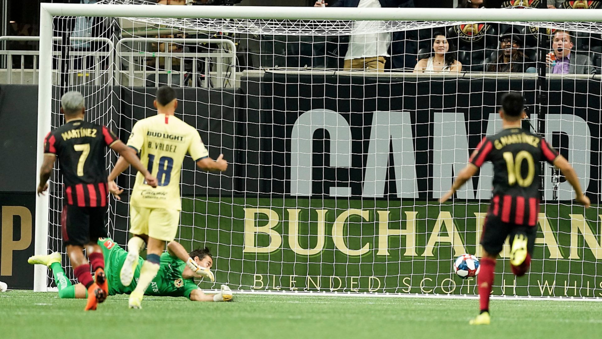 Oscar Jiménez Josef Martínez América Atlanta United 140819