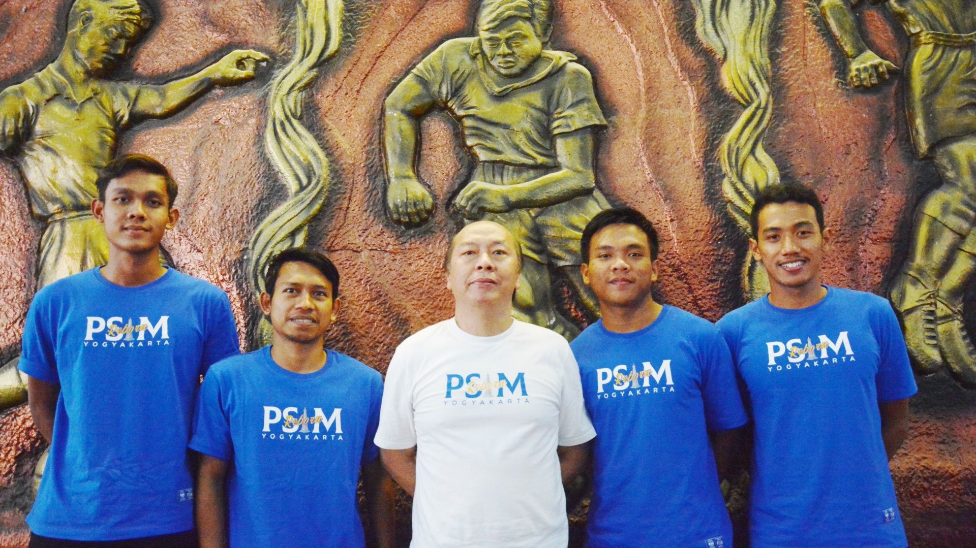 Al Rizky, Vivi Afrizal, CEO PSIM Yogyakarta Bambang Susanto, Yoga Pratama, dan Tegar Dadi Prakosa